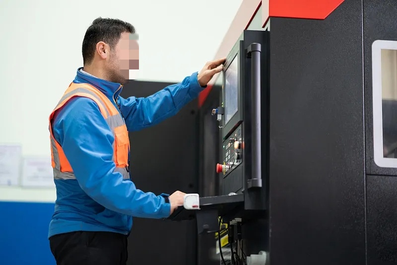 加工中心的维护检修图片